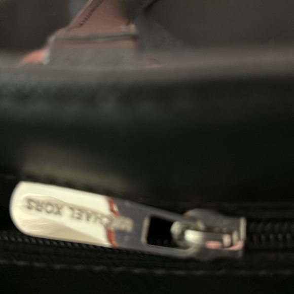 Michael Kors basic black classic bag cloth with vinyl trim, shoulder bag - Picture 10 of 10